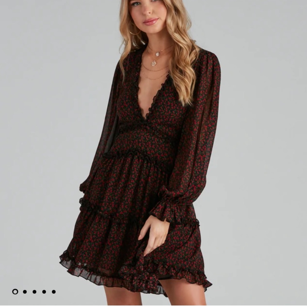 ISO! Plucking Roses Chiffon Peasant Dress Windsor